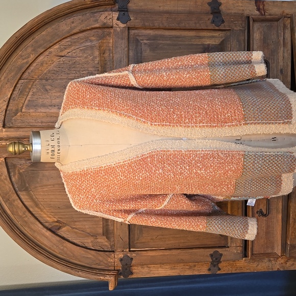 NATURAL LIFE Colorful Sunburst Cardigan - Picture 4 of 5